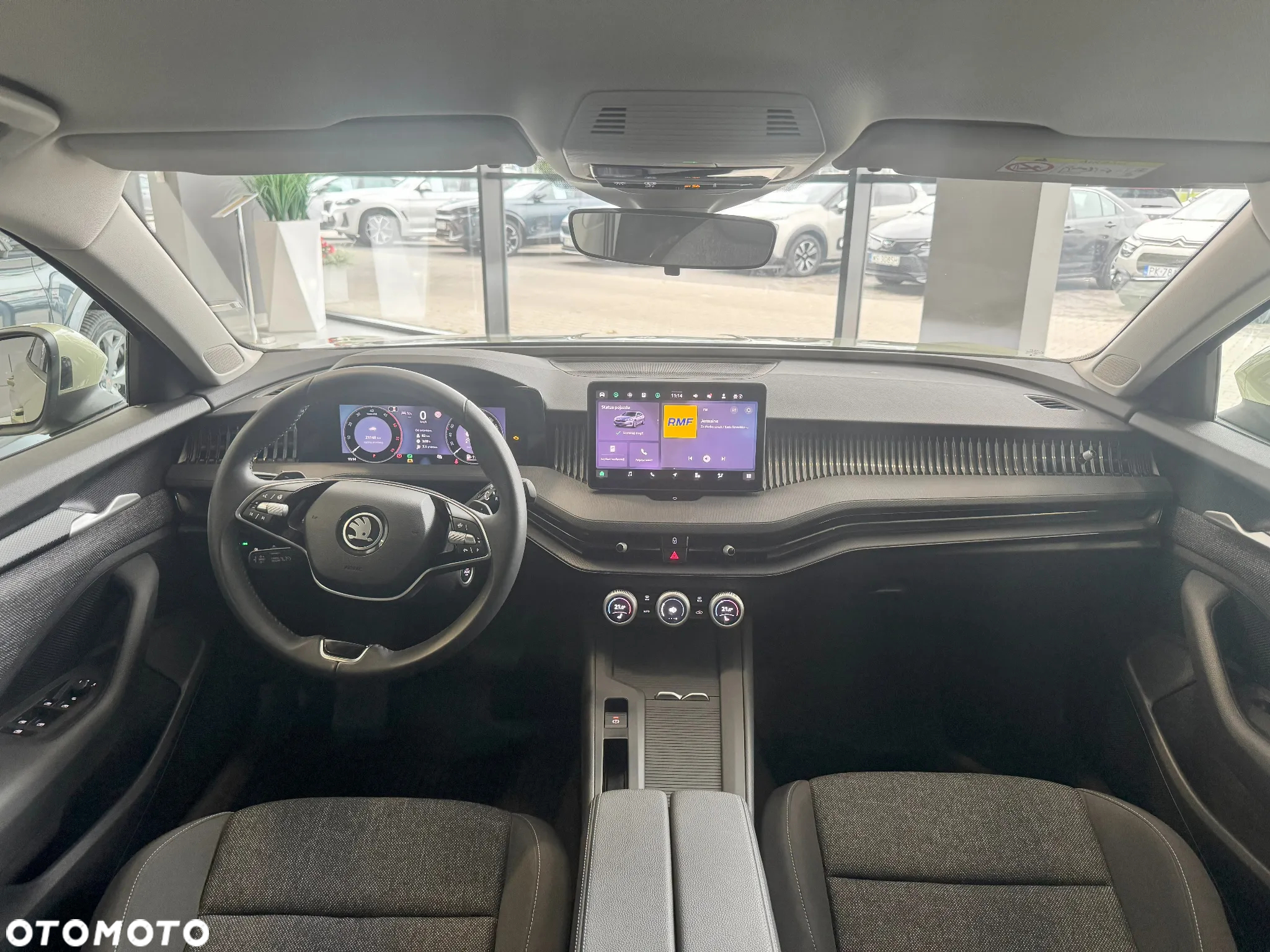 Skoda Superb 2.0 TDI SCR Essence DSG - 14