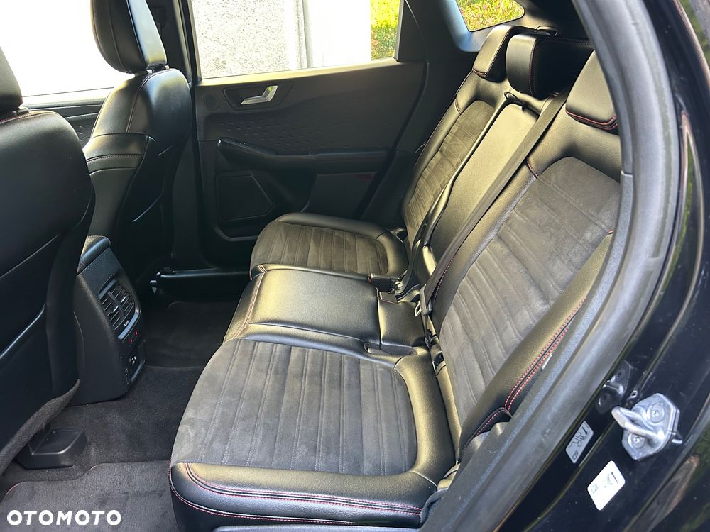 Ford Kuga 2.0 EcoBlue 4x4 ST-LINE X - 16