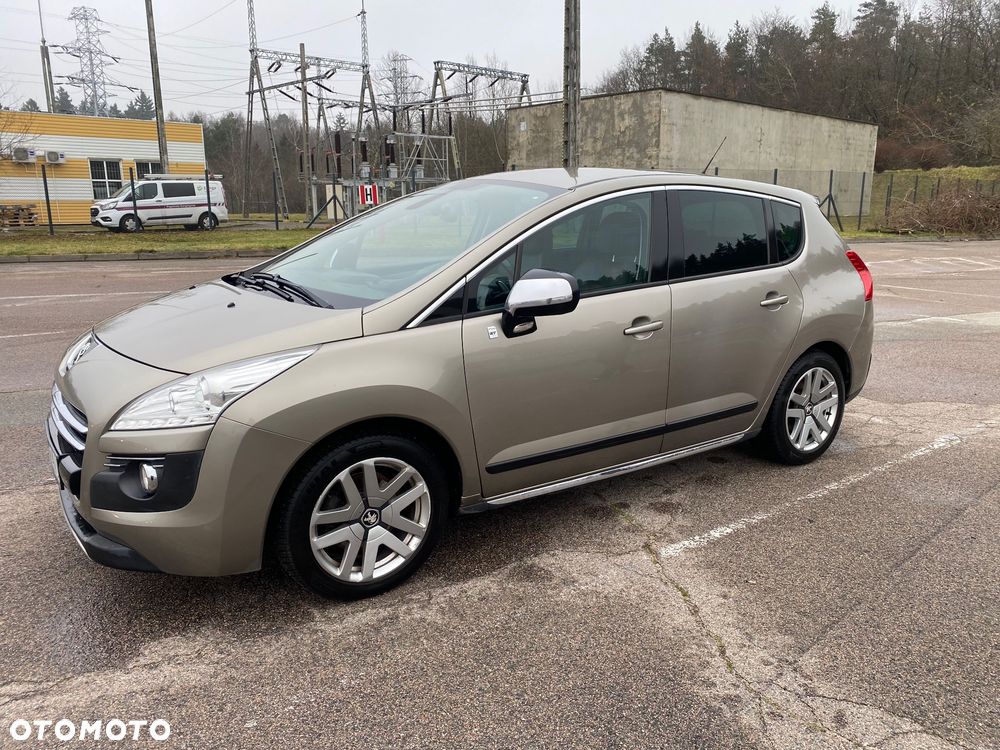 Peugeot 3008 2.0 HDi HYbrid4 - 14