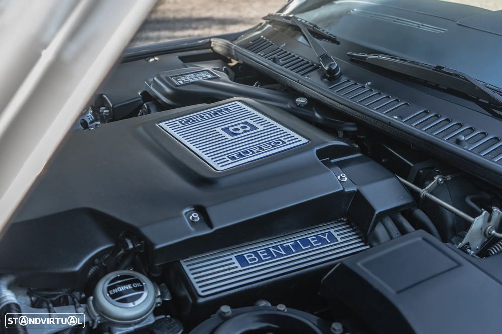 Bentley Azure Mulliner - 16