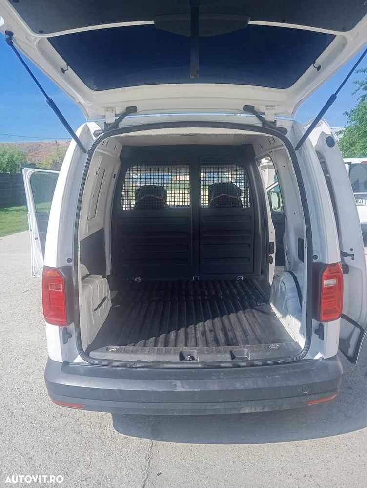 Volkswagen Caddy - 2