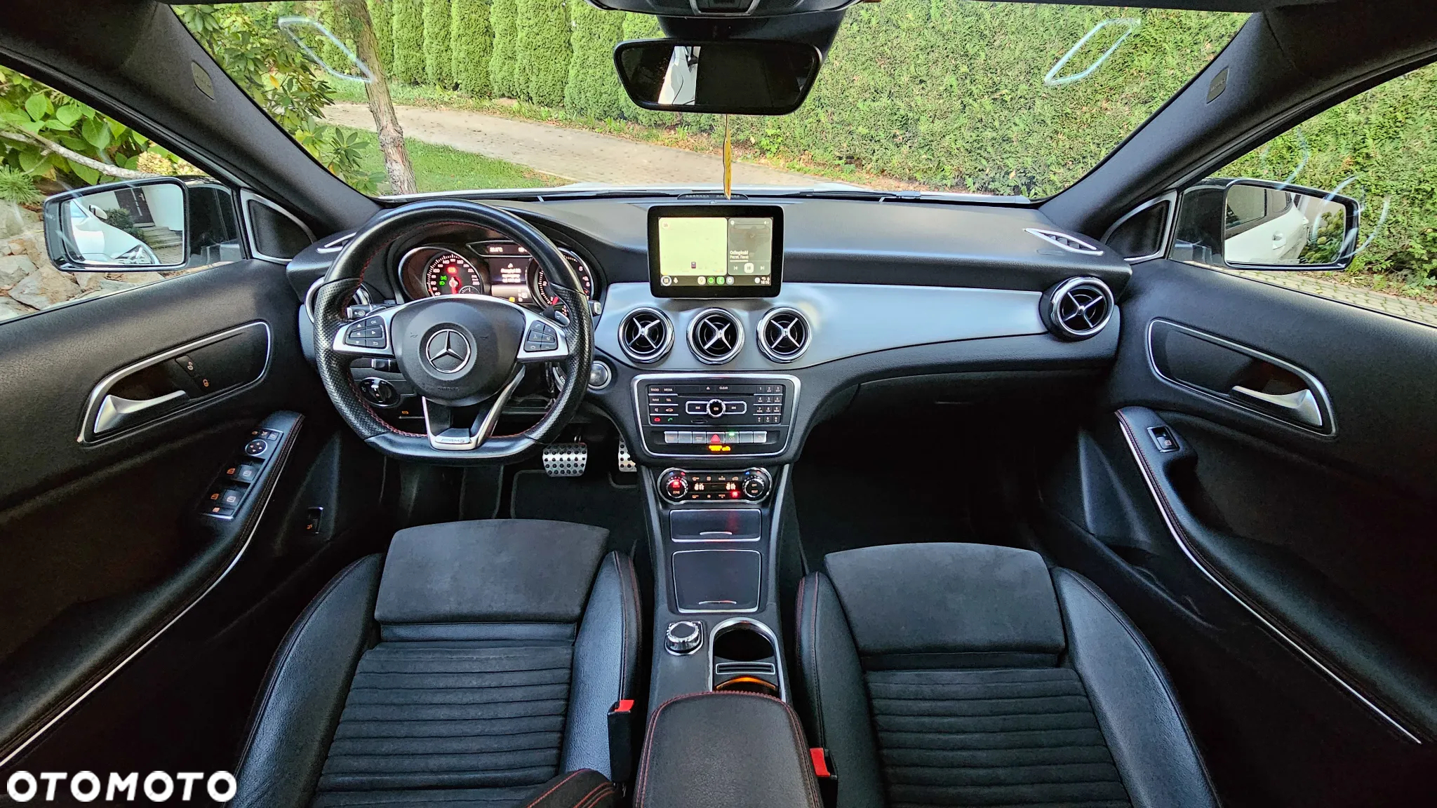 Mercedes-Benz GLA 200 d 7G-DCT AMG Line - 11