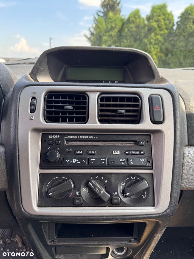 Mitsubishi Pajero Pinin 1.8 2-kolory - 17
