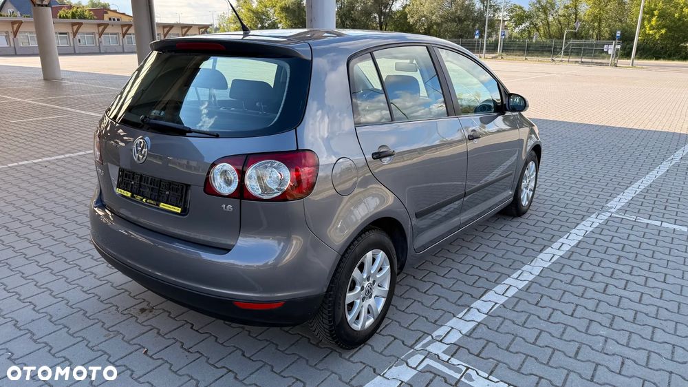 Volkswagen Golf Plus 1.6 Comfortline - 6
