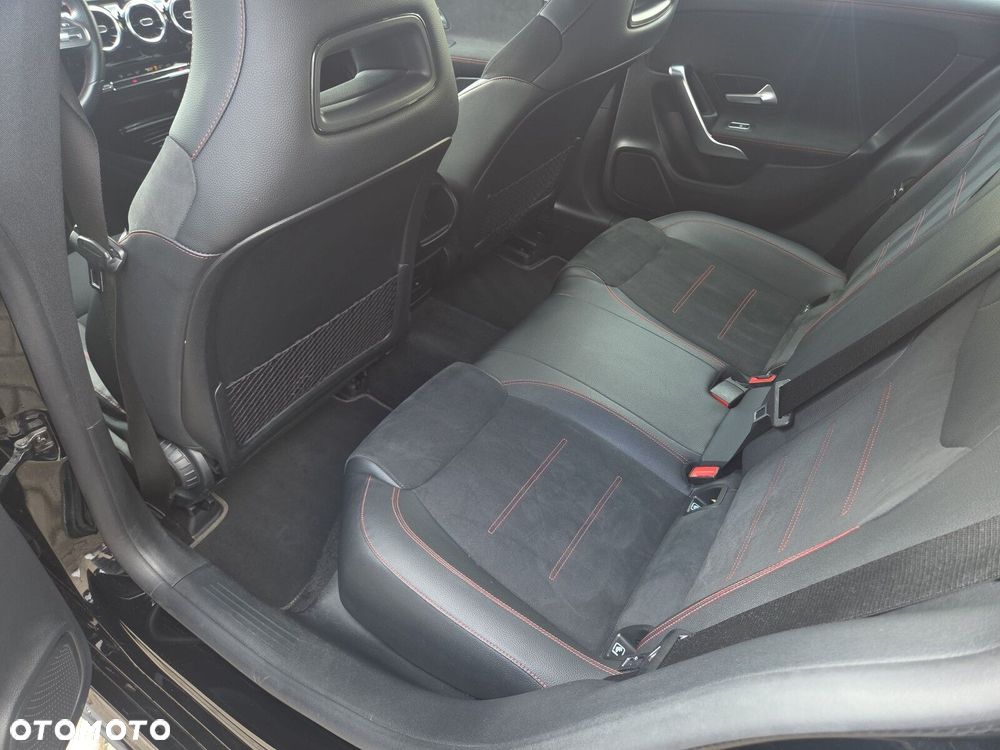 Mercedes-Benz CLA - 17