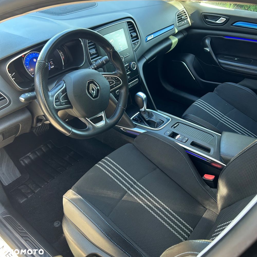Renault Megane TCe 160 GPF EDC GT LINE - 13