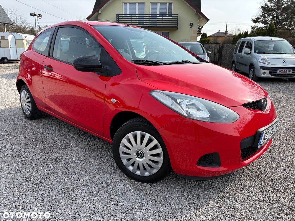 Mazda 2 - 10