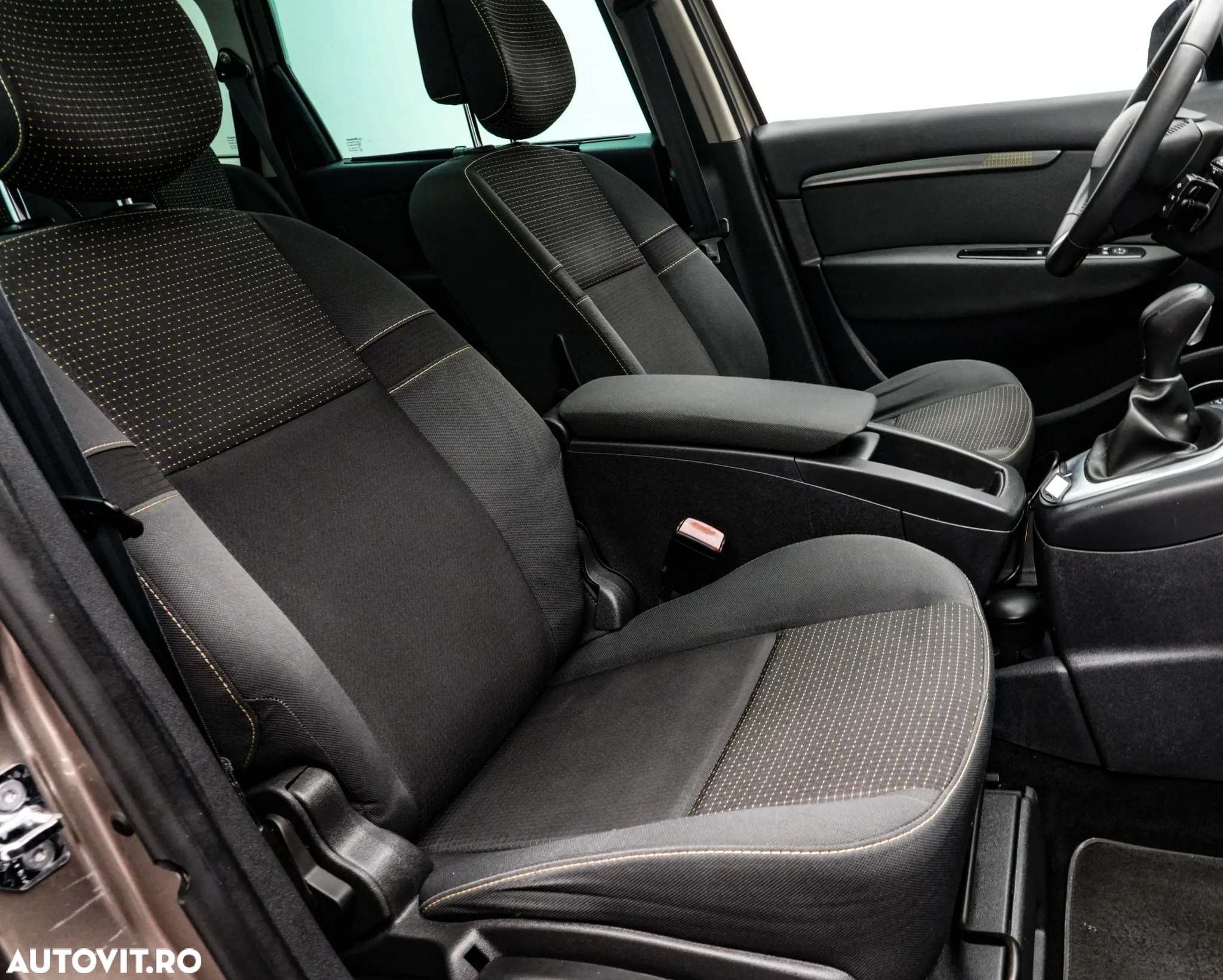 Renault Scenic - 15