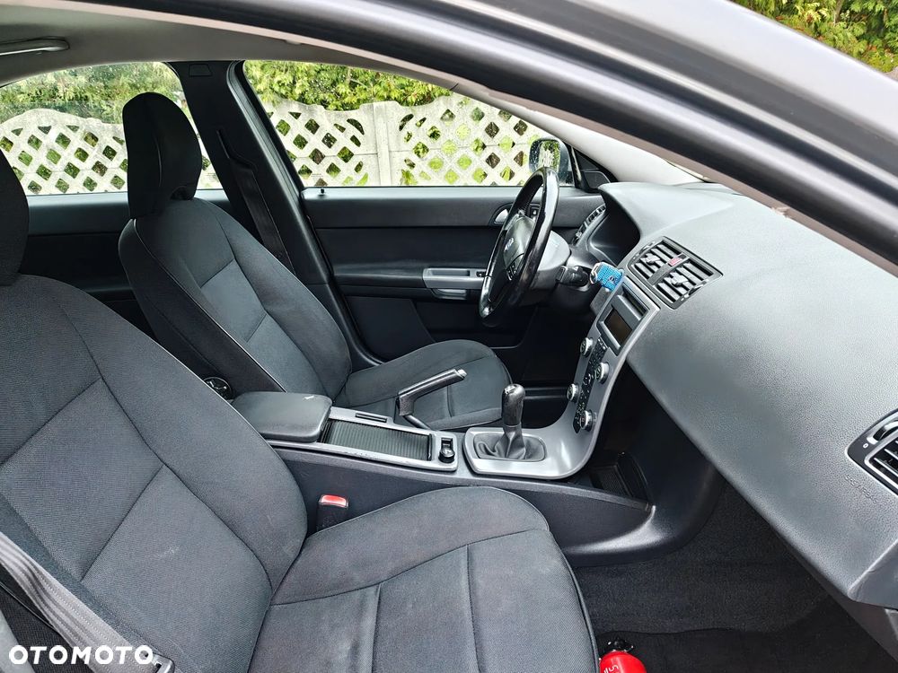 Volvo S40 - 9