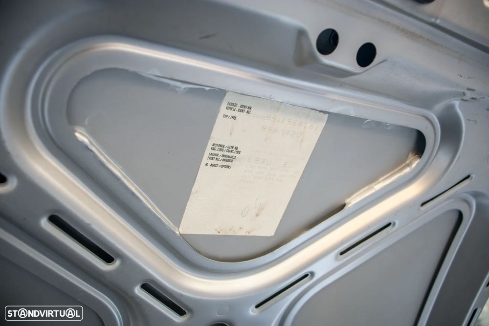 Porsche 911 (996) Turbo - 31