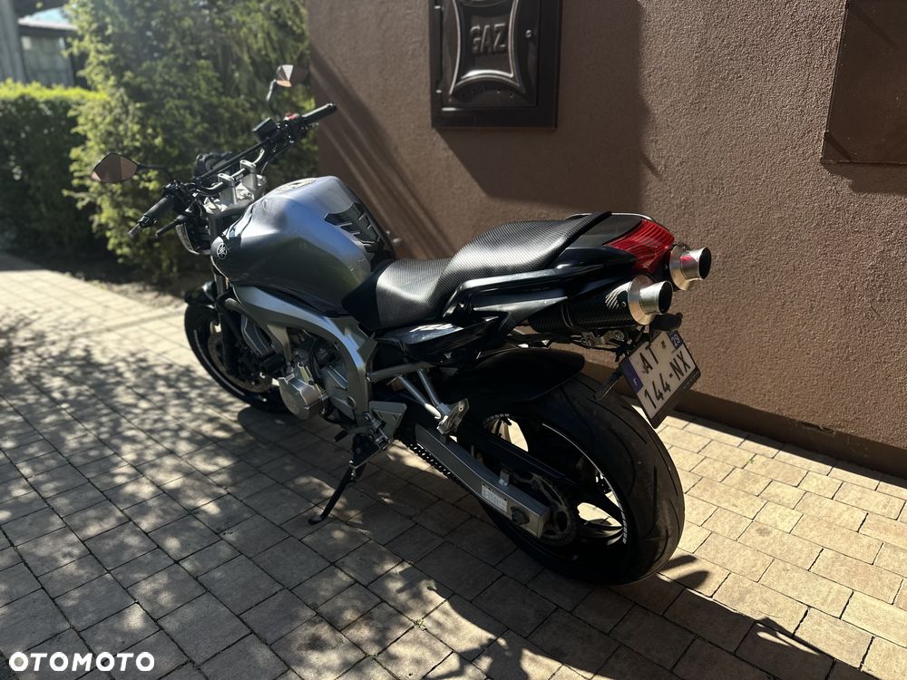 Yamaha FZ6 - 20
