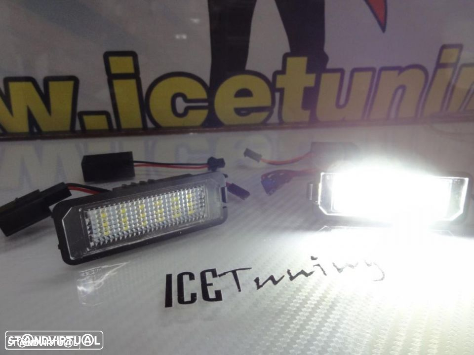 Suporte De Lampada De Matricula Com Led Branco Seat Altea, Altea XL, Exeo, Exeo ST, Ibiza 6J, Leon 1P, Bentley Continental Flying, GT, GT speed, GTC speed, Porsche Carrera GT, 911 Carrera 996, 997, GT2, GT3, 987, Cayene 9PA, Cayman 987C, Boxster, Audi TT,  VW Polo 6N2, 9N,9N3, Beetle, Passat B6, B7, EOS, Golf 4, 5, 6, 7, Lupo, Passat 3C, CC - 20