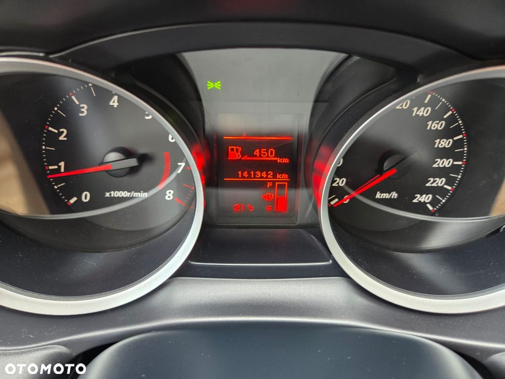 Mitsubishi Lancer 1.6 Inform - 6