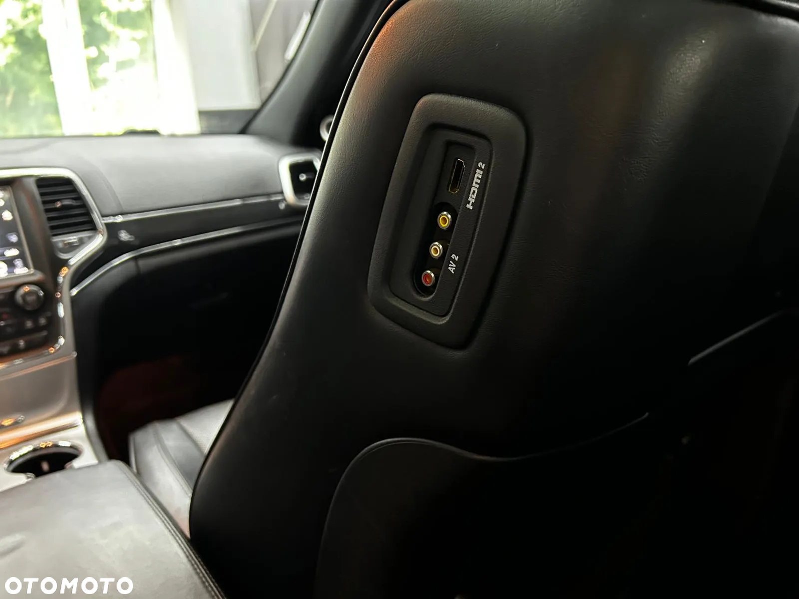 Jeep Grand Cherokee 3.6 V6 Overland Summit - 29