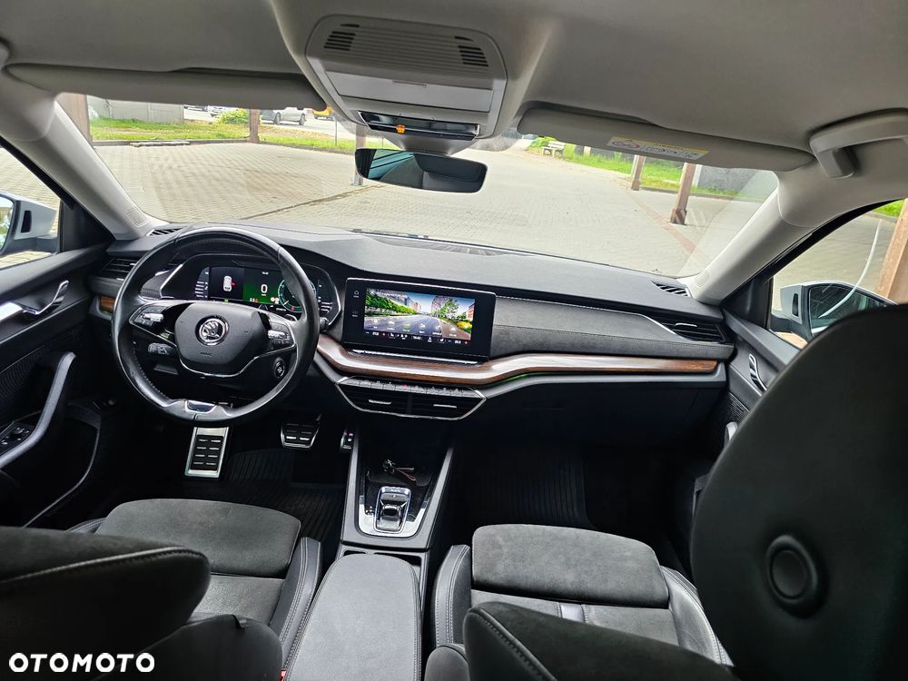 Skoda Octavia 2.0 TDI 4x4 Scout DSG - 17