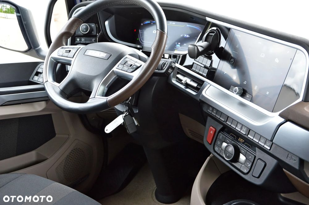 DAF XG+ 530 / ZF INTARDER / BLENDA / KLIMA POST. / MIĘDZYOSIE / FULL LED / ALUFELGI / - 32