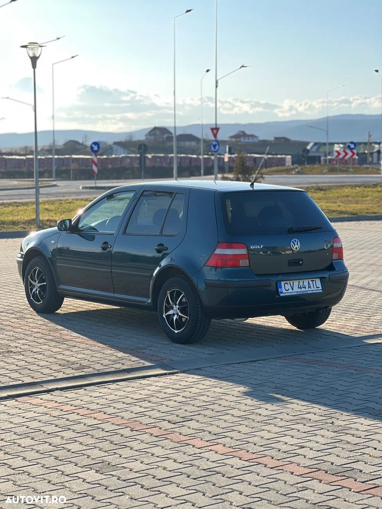 Volkswagen Golf 1.4 Ocean - 2