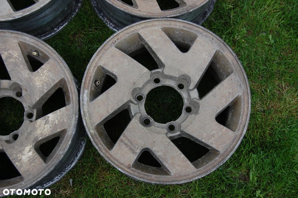 Mitsubishi Pajero Sport - Felgi Aluminiowe 16 cali  6X139,7 - 4
