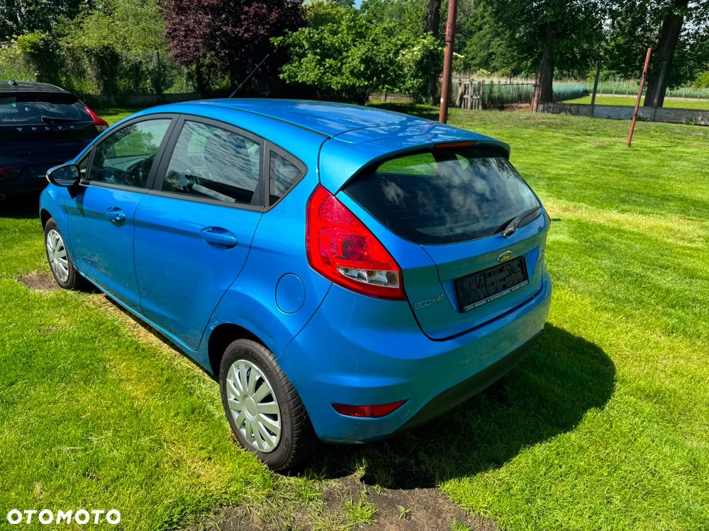 Ford Fiesta - 6