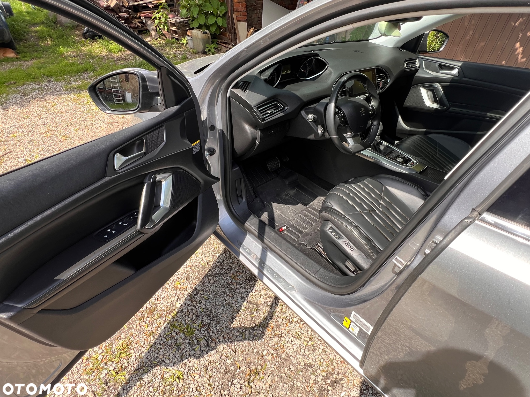 Peugeot 308 SW BlueHDi 150 Automatik Stop & Start Allure - 16