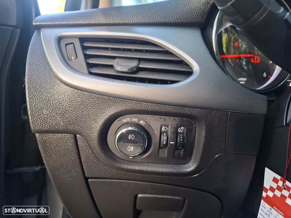 Opel Astra Sports Tourer 1.6 CDTI Edition S/S - 26