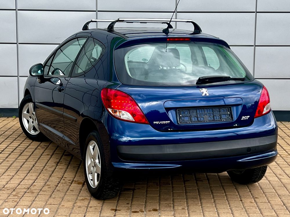 Peugeot 207 1.4 16V Trendy - 8