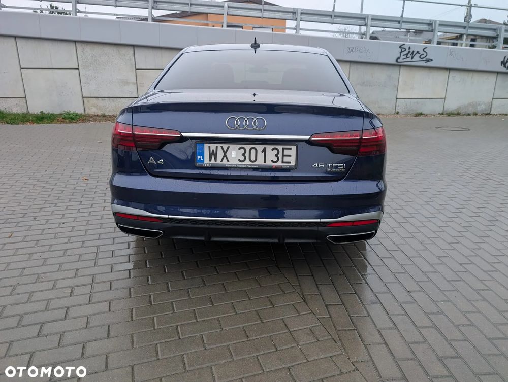 Audi A4 Limousine - 6