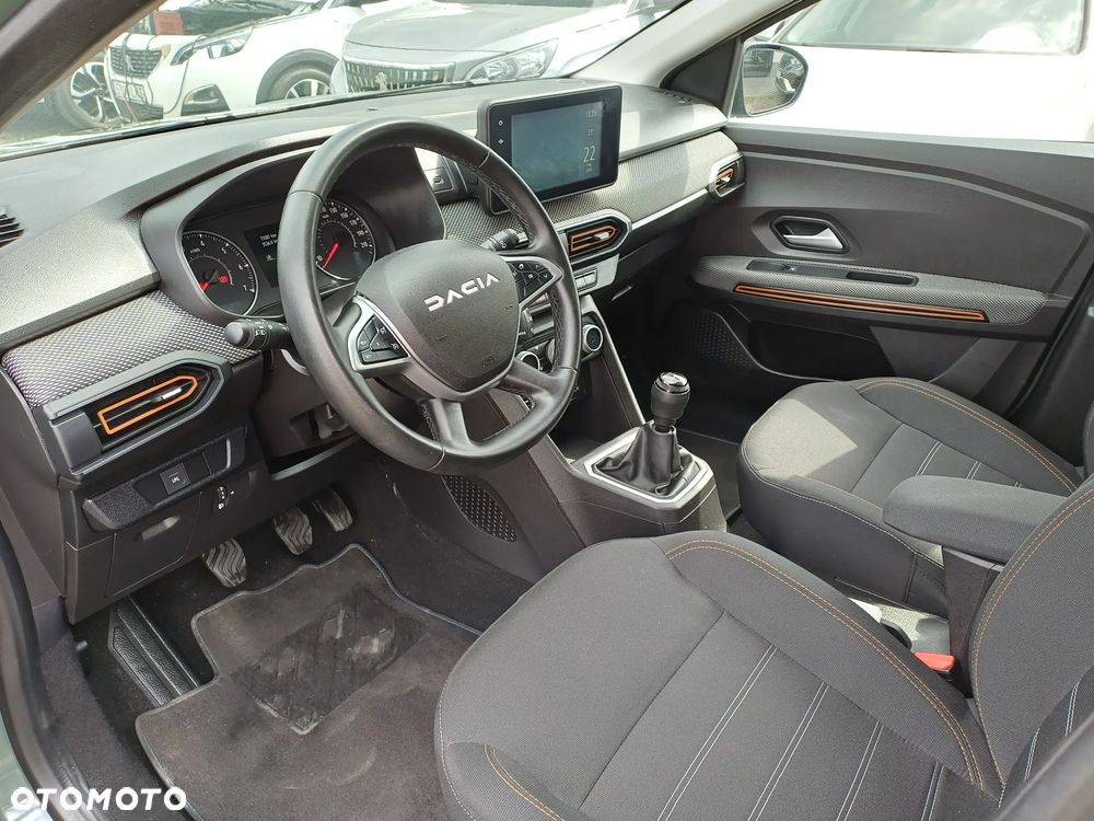 Dacia Sandero Stepway 1.0 TCe Laureate S&S - 14