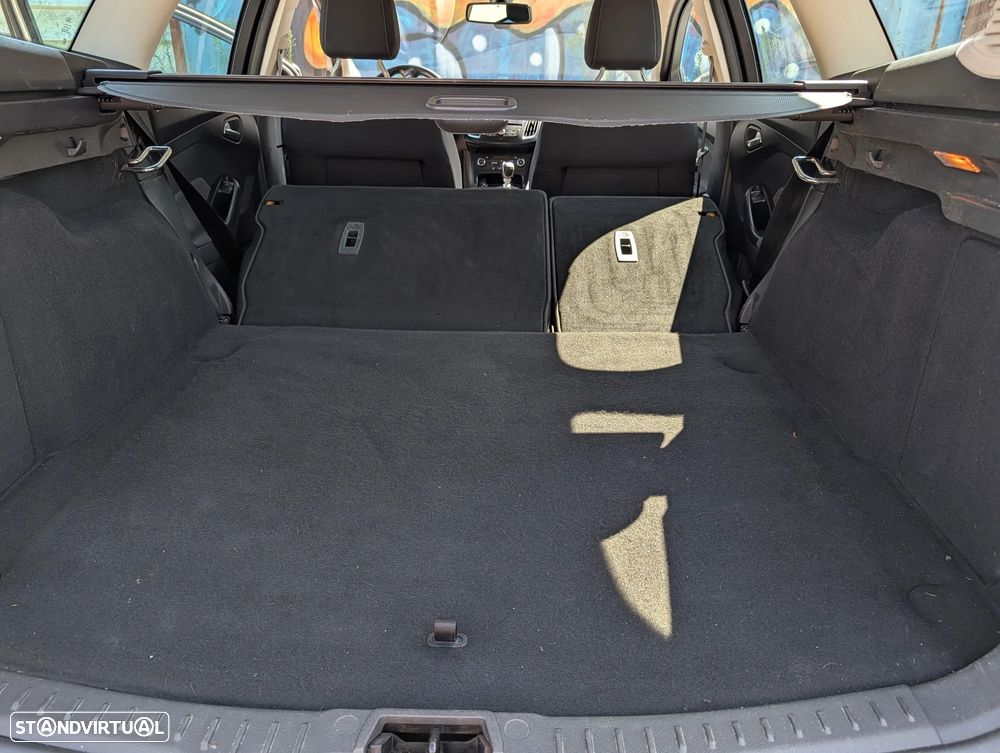 Ford Focus SW 1.0 EcoBoost S&S TITANIUM DESIGN — fotografia 23
