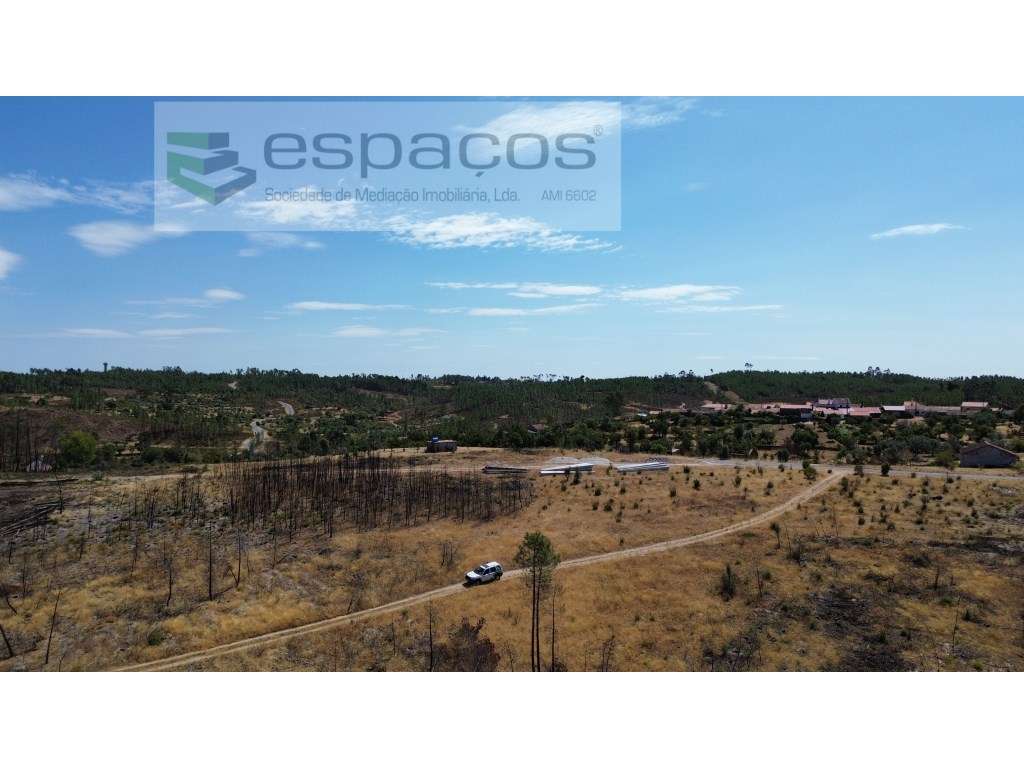 Terrenos - Grande imagem: 2/21