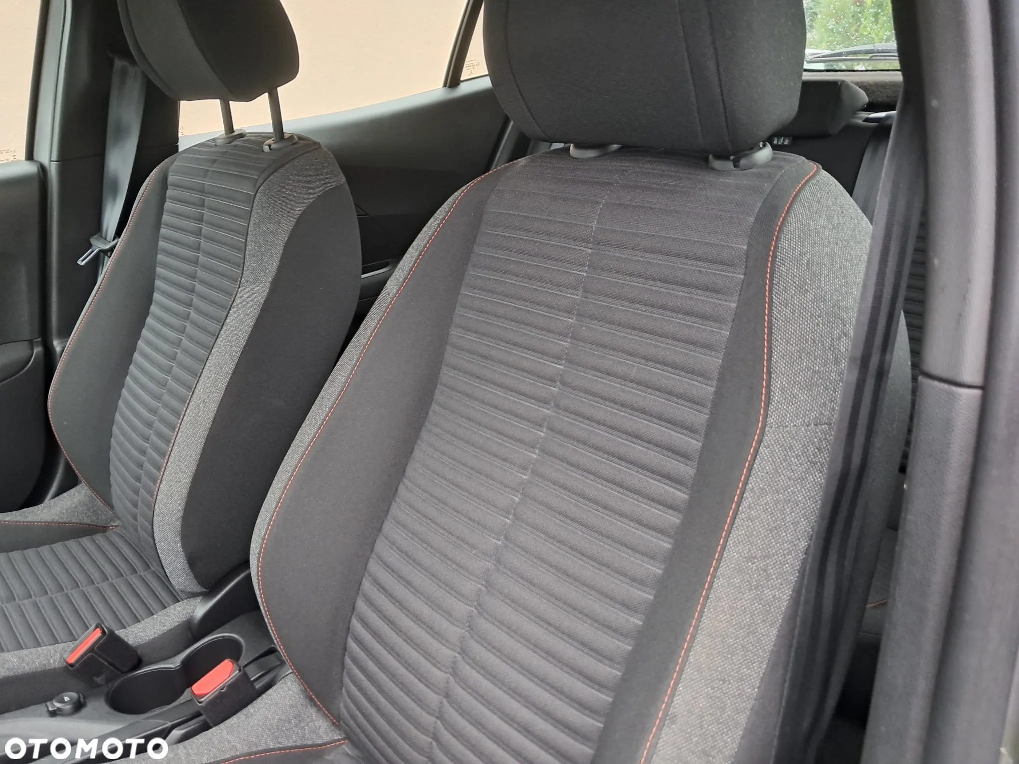 Peugeot 2008 1.5 BlueHDi Active S&S - 14