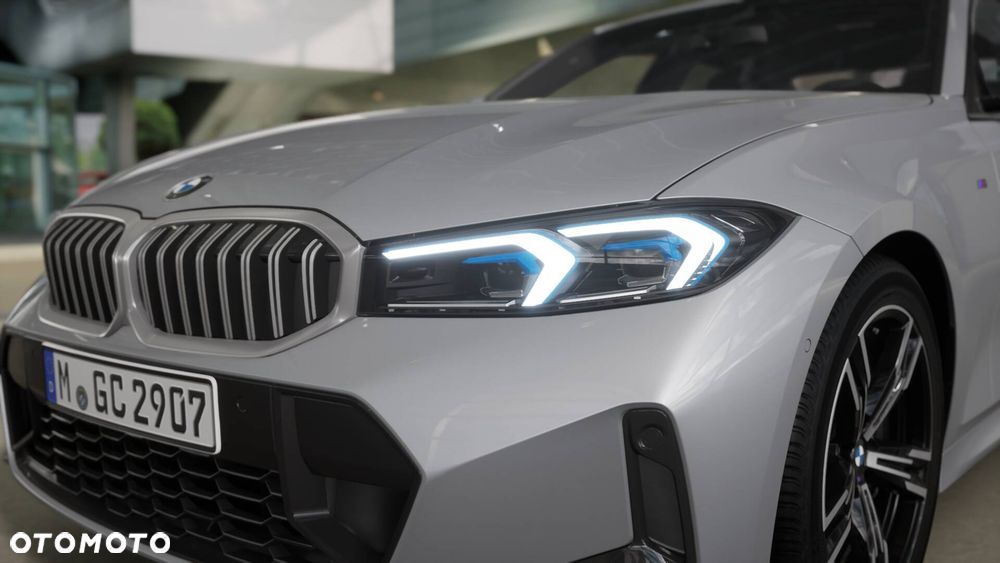 BMW Seria 3 318i M Sport - 8