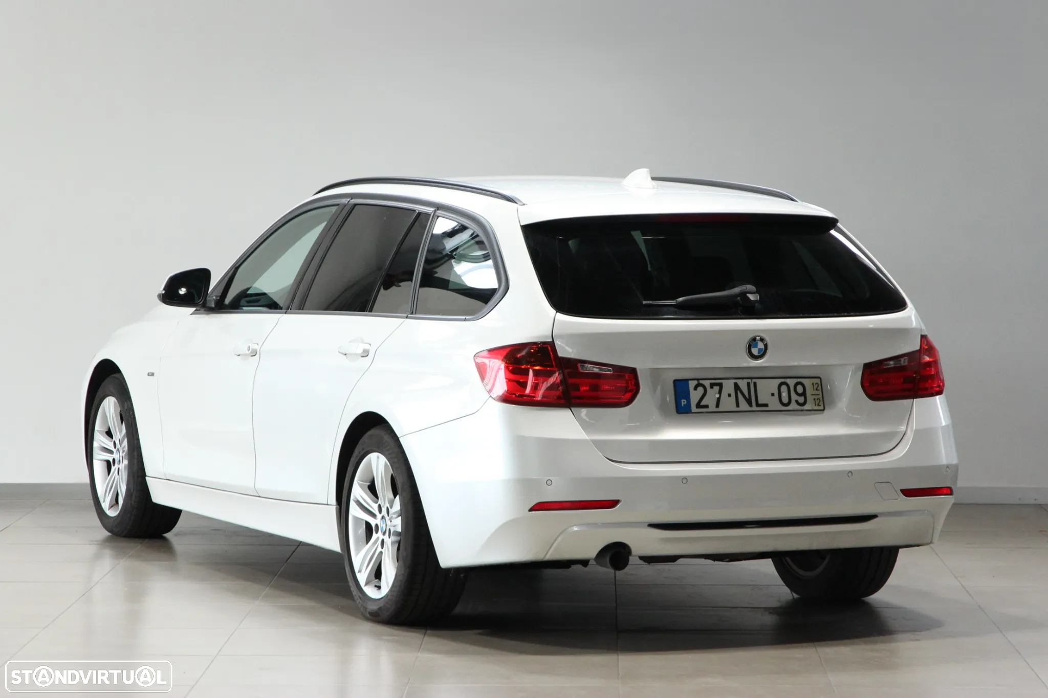 BMW 318 d Touring Sport Auto - 3