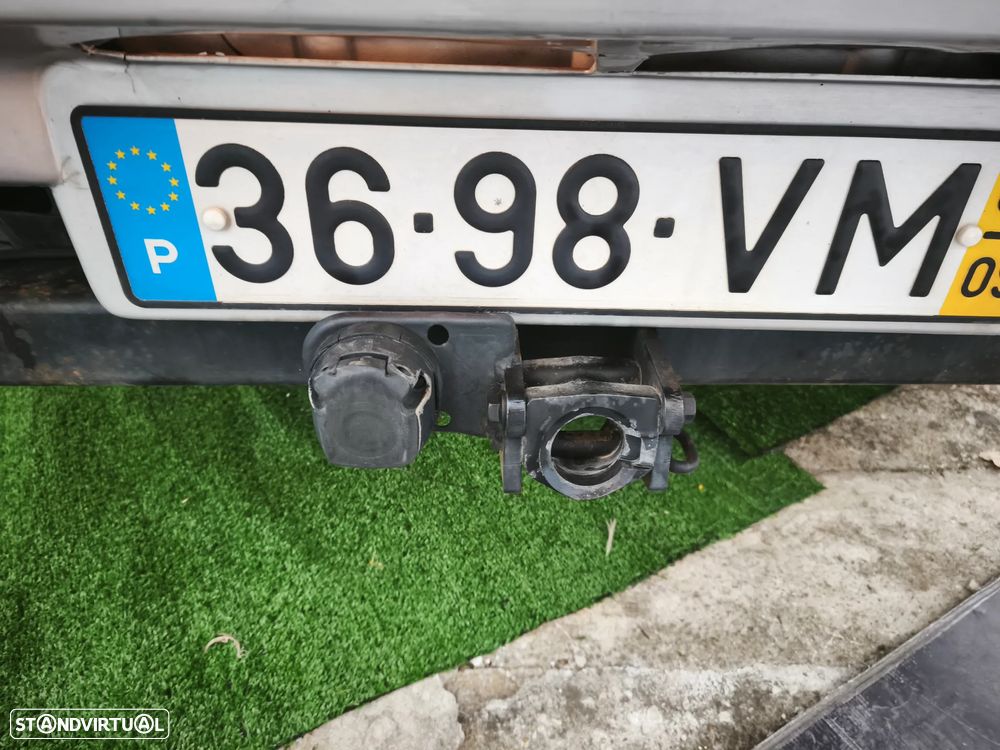 Suzuki Grand Vitara XL-7 2.0 HDi - 5