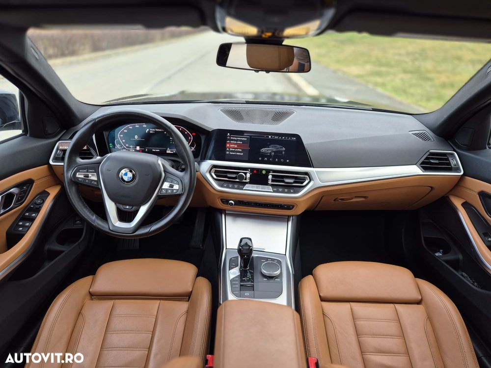 BMW Seria 3 330i xDrive Aut. Edition Luxury Line Purity - 9