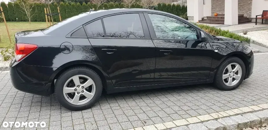 Chevrolet Cruze - 2