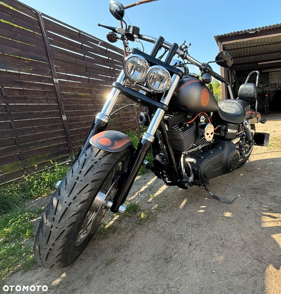 Harley-Davidson Dyna Fat Bob - 5