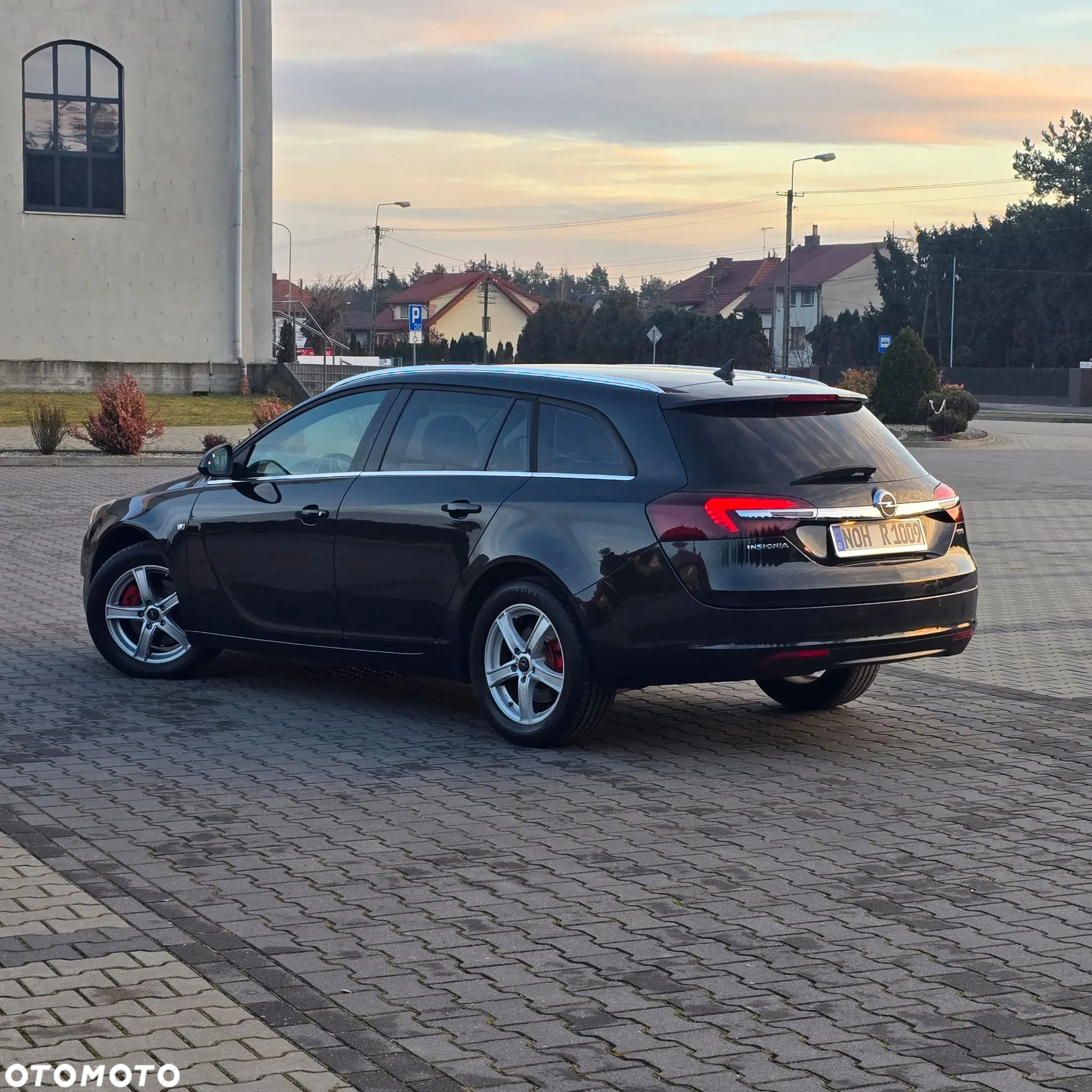 Opel Insignia 2.0 CDTI Cosmo - 17