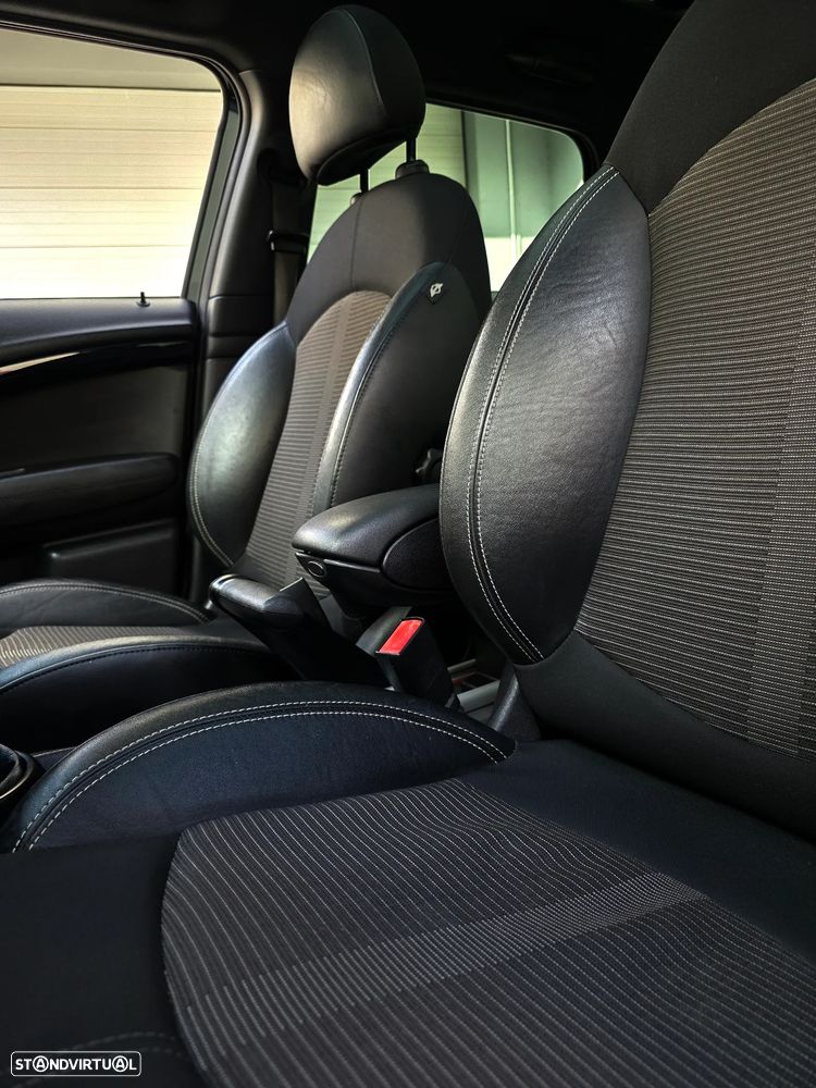 MINI Countryman Cooper D - 53