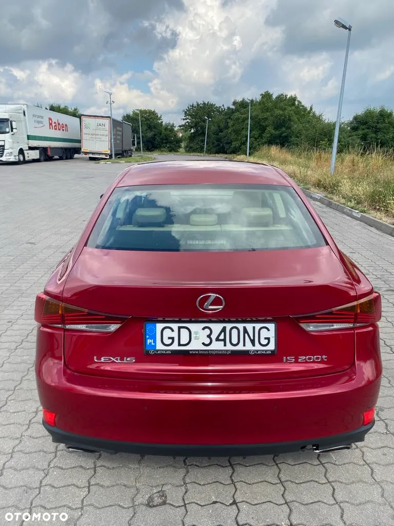 Lexus IS 200t / 300 Elegance - 6