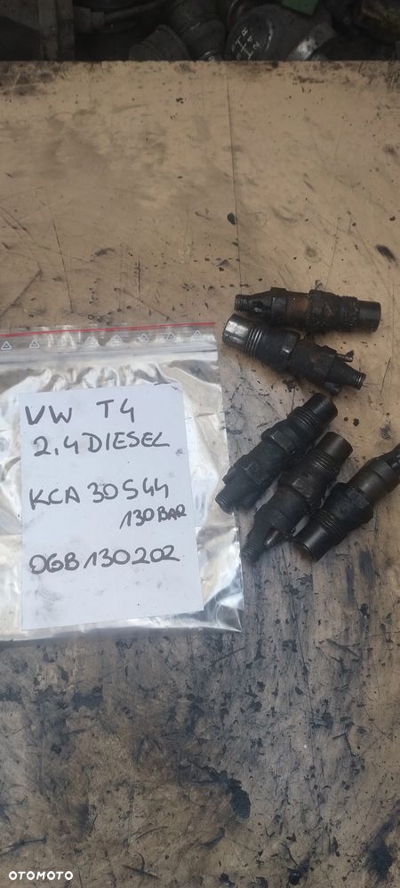 VW t4 1,6d transporter 1,9d 2,4 diesel wtrysk wtryskiwacz KCA30S44 130bar - 3