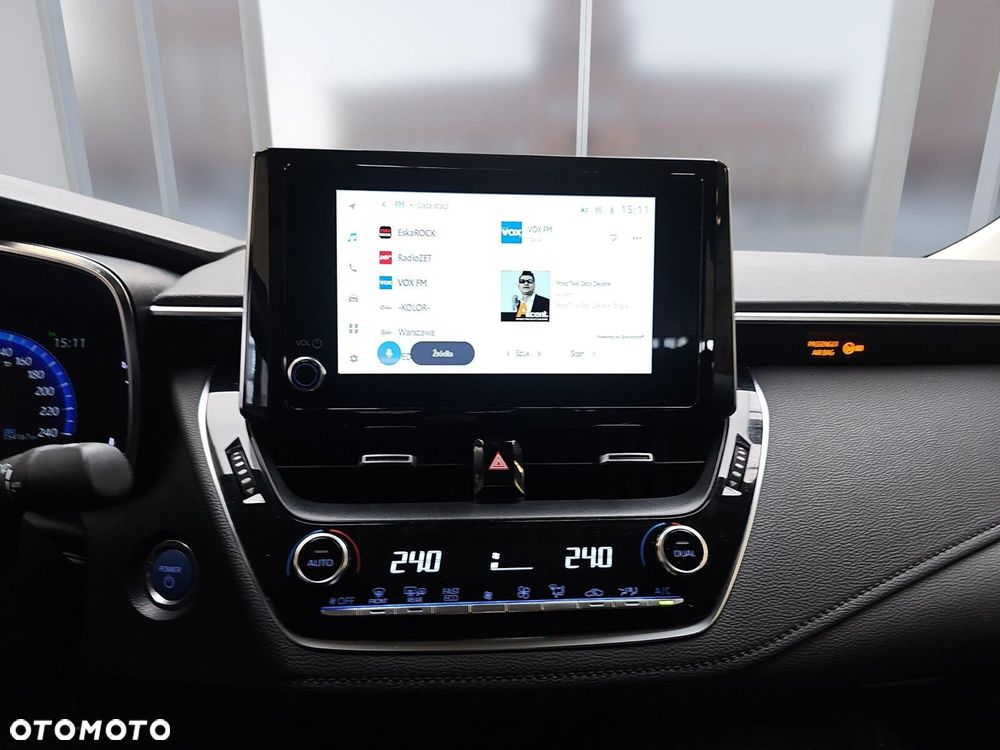 Toyota Corolla 1.8 Hybrid Comfort - 17