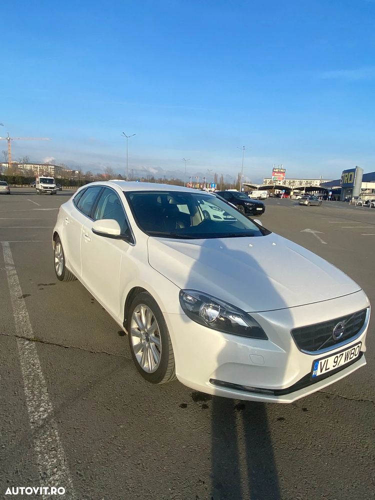 Volvo V40 D2 - 1