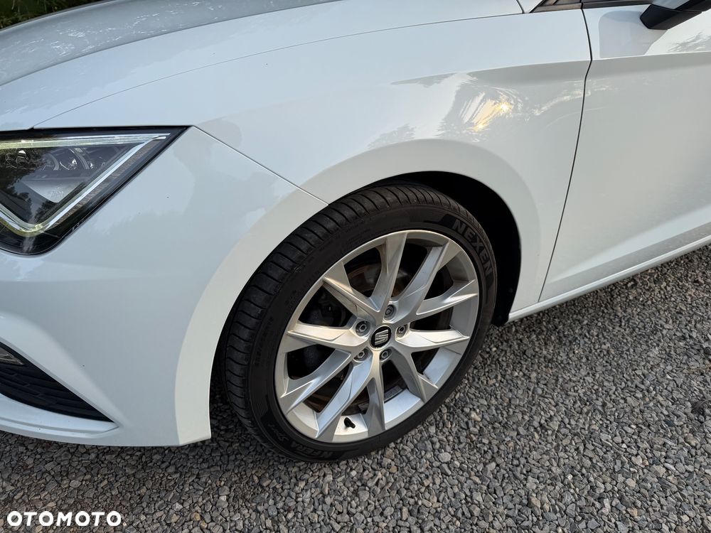 Seat Leon 2.0 TDI DPF DSG FR Black Matt Edition - 15