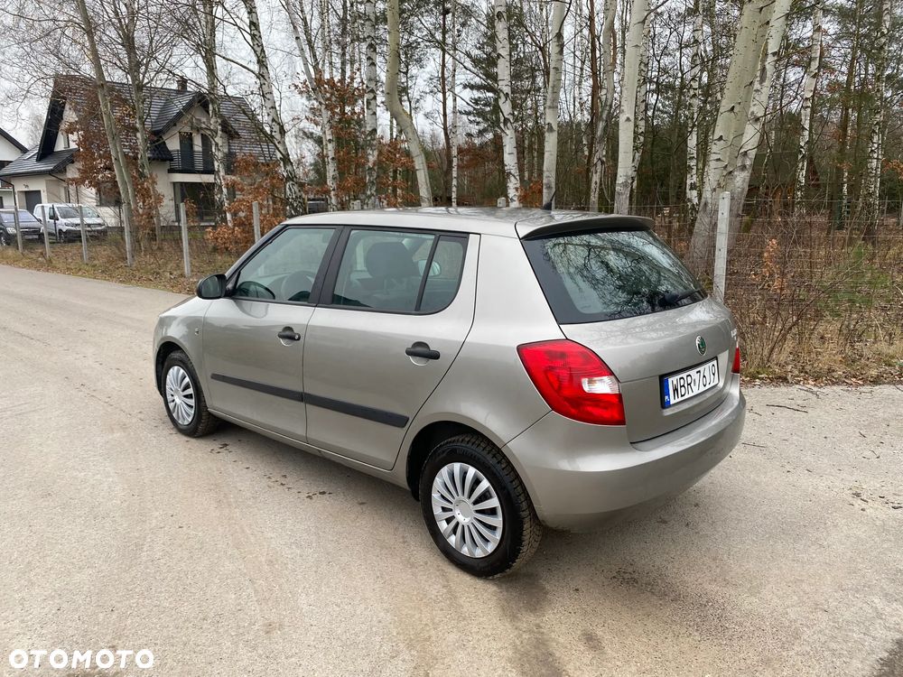Skoda Fabia 1.4 16V Comfort - 3