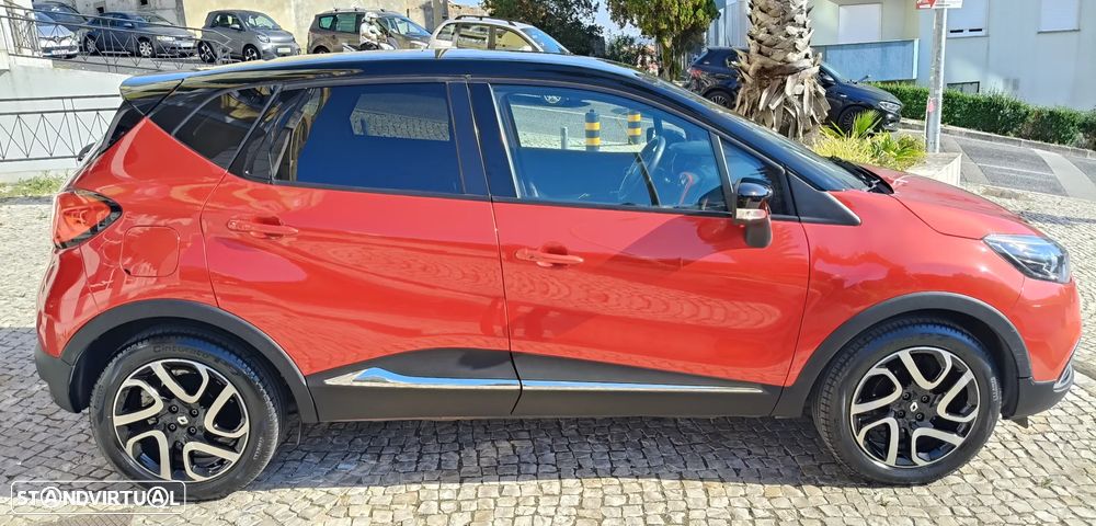 Renault Captur 0.9 TCE Helly Hansen - 9