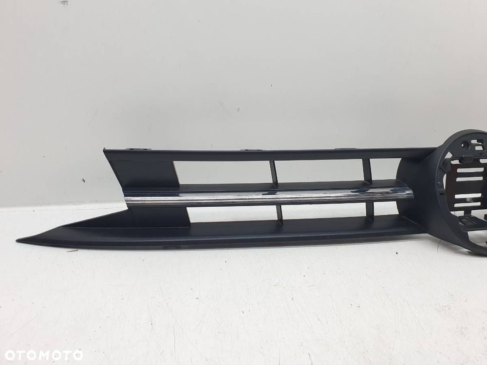 ATRAPA GRILL ZDERZAKA VW POLO VI  2G0853653K - 3