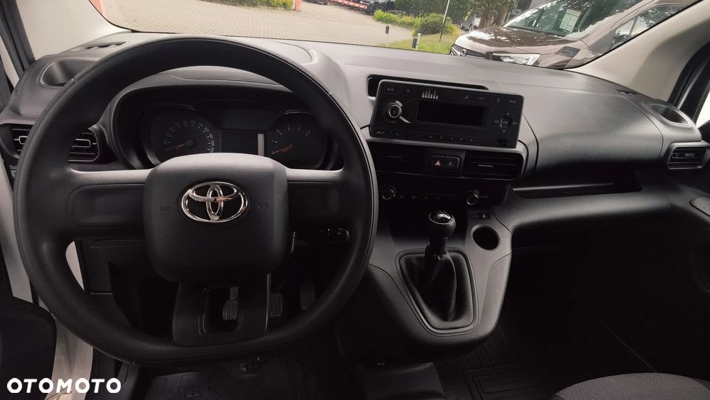 Toyota PROACE CITY - 11