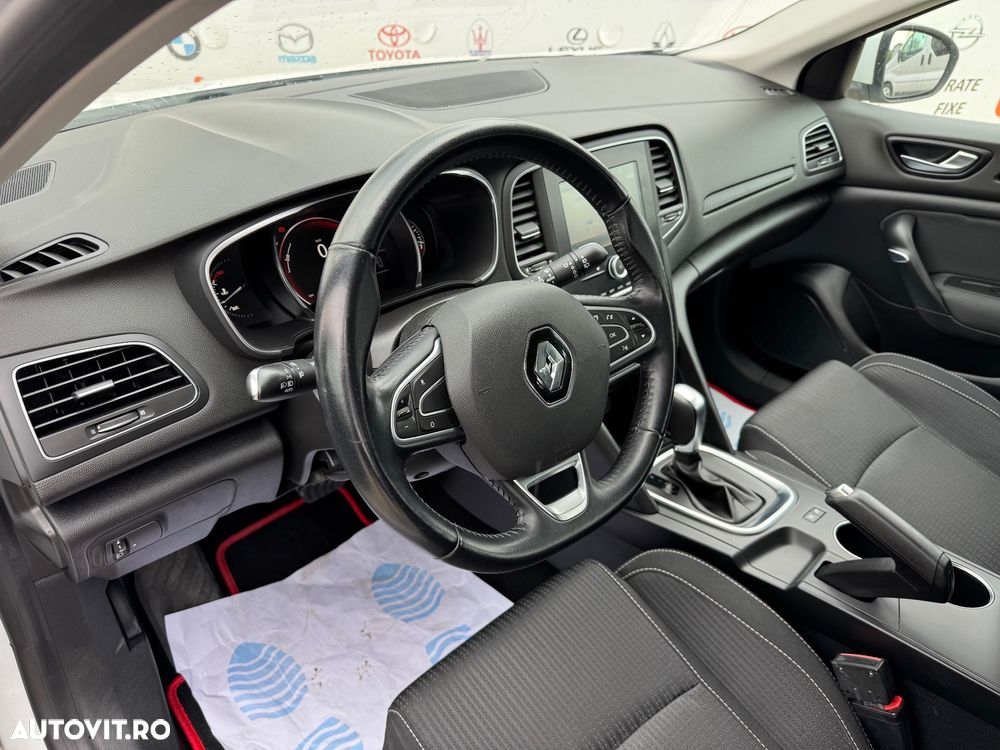 Renault Megane - 8