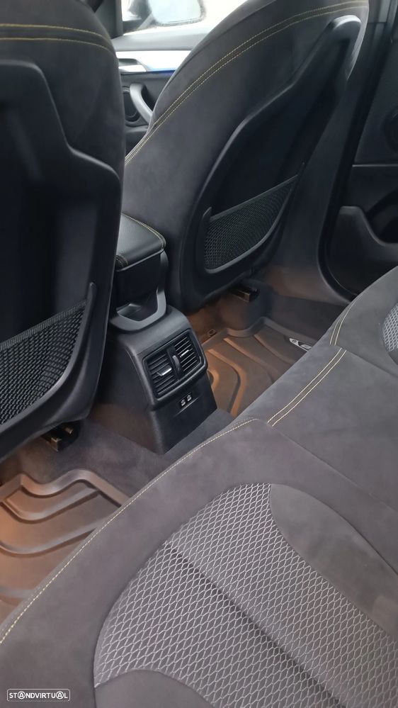 BMW X2 18 d sDrive Auto Pack M - 8